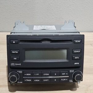 EUC OEM 09-10 Hyundai Elantra AM FM Radio XM CD MP3 Player 96160-2H5309Y
